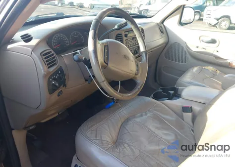 2001 Ford F-150 King Ranch Edition/Lariat/Xlt from USA, damaged, VIN 1FTRW08L61KF21265